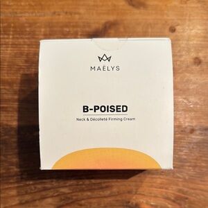 MAËLYS B-POISED Neck & Décolleté Firming Cream - White and Orange